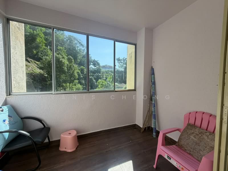 Pangsapuri untuk Disewa di Seri Puri - Yanis Cheong - Balcony - PropertyGuru.com.my