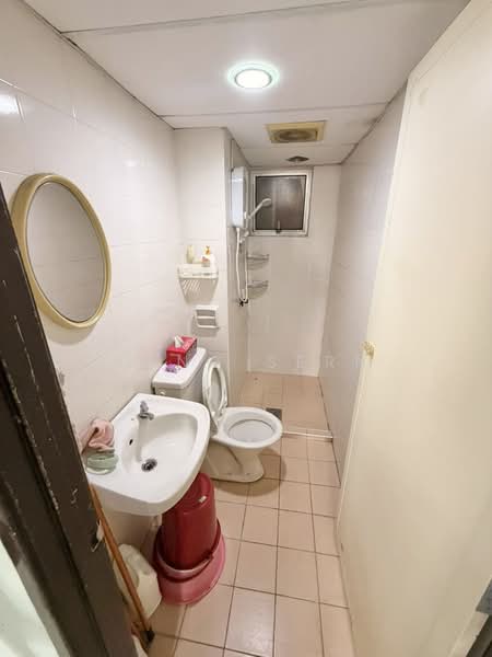 Pangsapuri untuk Disewa di Symphony Park - Weng Sern - Bathroom - PropertyGuru.com.my
