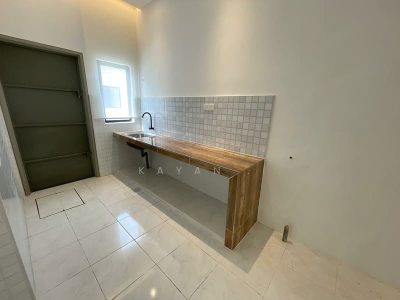 Rumah Teres 1 Tingkat untuk Dijual di Batu Gajah (Perak) - Kayan . - Kitchen - PropertyGuru.com.my