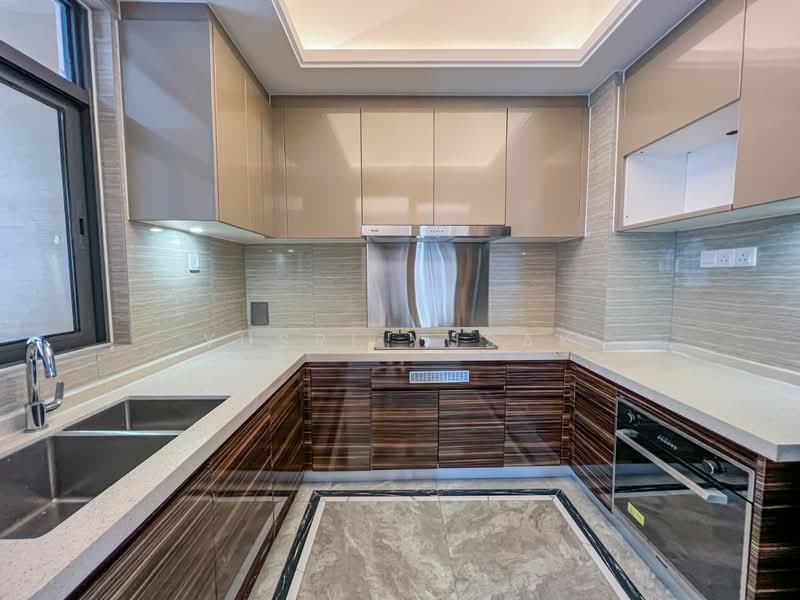 Service Residence for Rent at R&F Princess Cove Phase 1 - Yusri Yusak - Kitchen - PropertyGuru.com.my