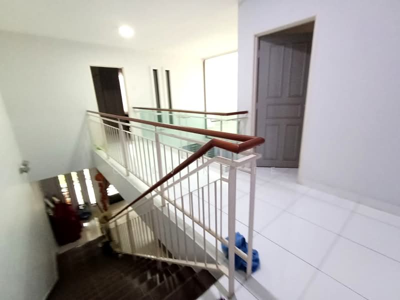 2-storey Terraced House for Sale in Taman Perling (Perling) - Calvin Lee - PropertyGuru.com.my