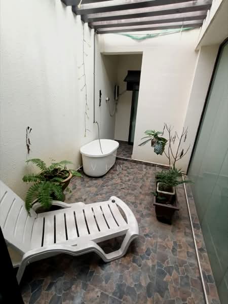 2-storey Terraced House for Sale in Taman Perling (Perling) - Calvin Lee - PropertyGuru.com.my