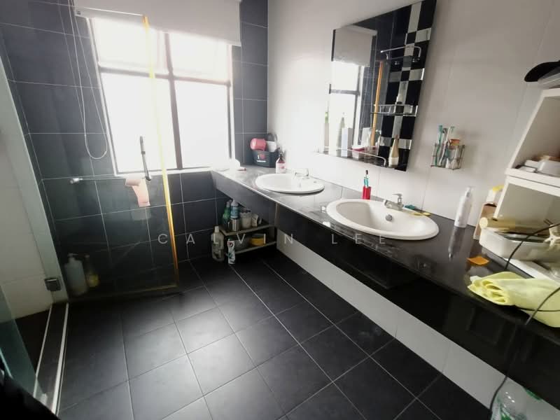 2-storey Terraced House for Sale in Taman Perling (Perling) - Calvin Lee - PropertyGuru.com.my