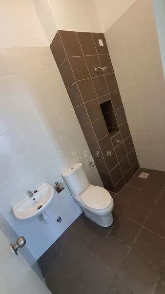 Cluster House for Sale in Setia Ecohill (Semenyih) - Eqhern Oon - Bathroom - PropertyGuru.com.my