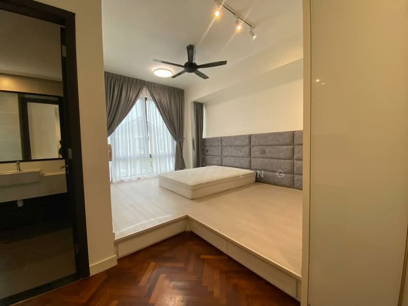 Rumah Teres untuk Disewa di Medini (Iskandar Puteri (Nusajaya)) - Tracey Eng - Master Bedroom - PropertyGuru.com.my