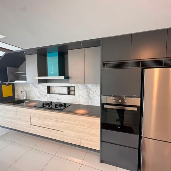 Service Residence for Sale at Sunrise Gurney - Eric Cheang - Kitchen - PropertyGuru.com.my