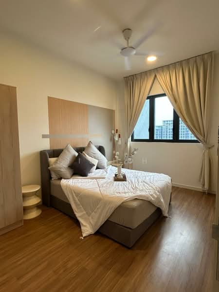 Servis Apartment untuk Disewa di Sunway Avila Residences - Jie Hoh - Bedroom - PropertyGuru.com.my