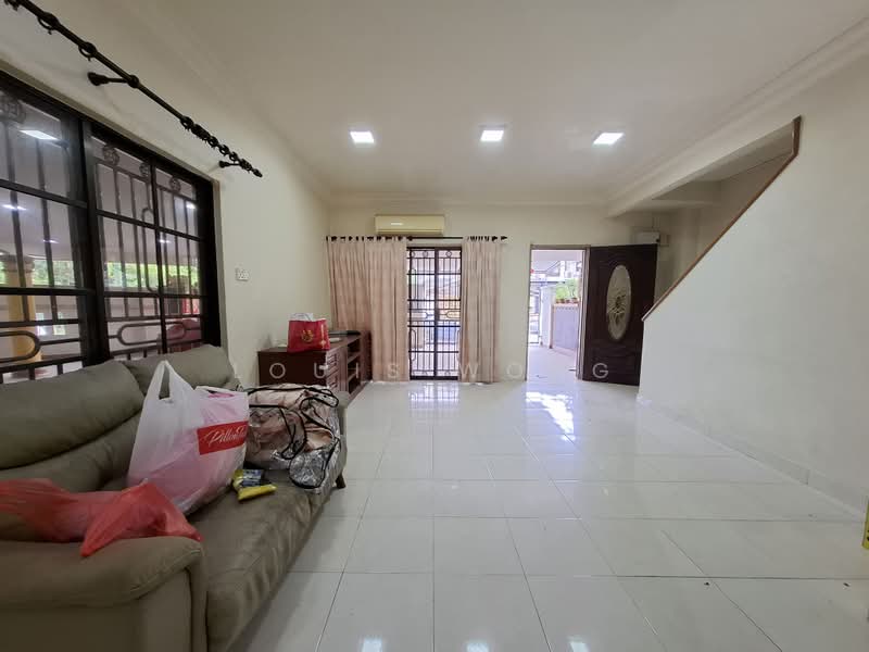 Rumah Teres 2 Tingkat untuk Dijual di Bandar Damai Perdana (Cheras) - Louis Wong - Living Room - PropertyGuru.com.my