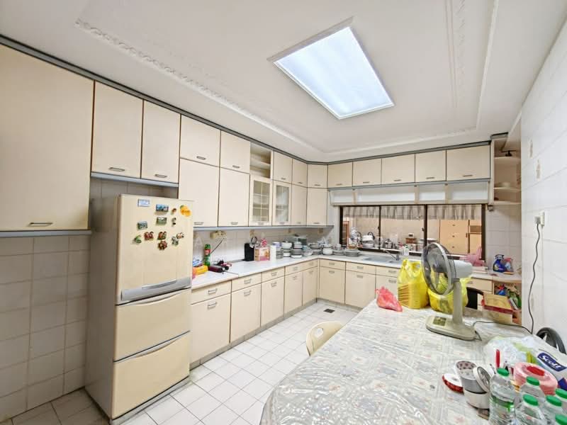 Rumah Berkembar untuk Dijual di Taman Pasir Puteh (Ipoh) - Gary Tang - Kitchen - PropertyGuru.com.my