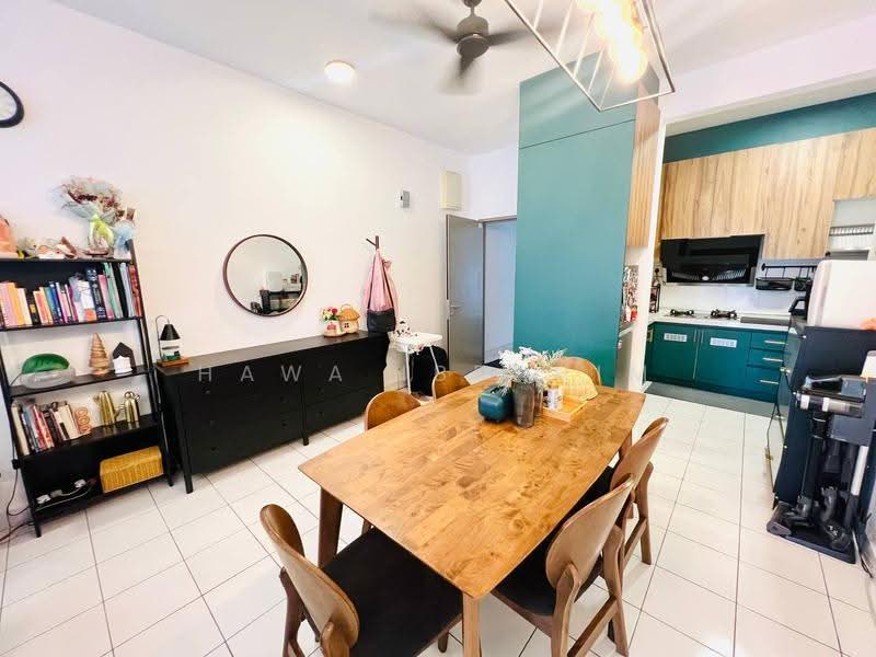 Service Residence for Sale at RESIDENSI PR1MA@KAJANG - Hawa Ibrahim - Dining Room - PropertyGuru.com.my