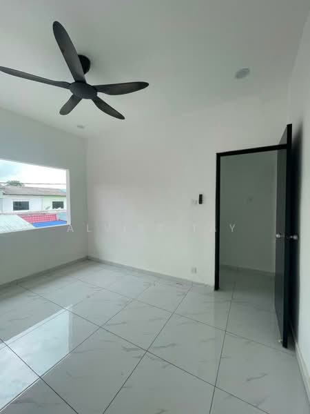 2-storey Terraced House for Sale in Bandar Baru Permas Jaya (Permas Jaya) - Alviss Tay - Interior - PropertyGuru.com.my