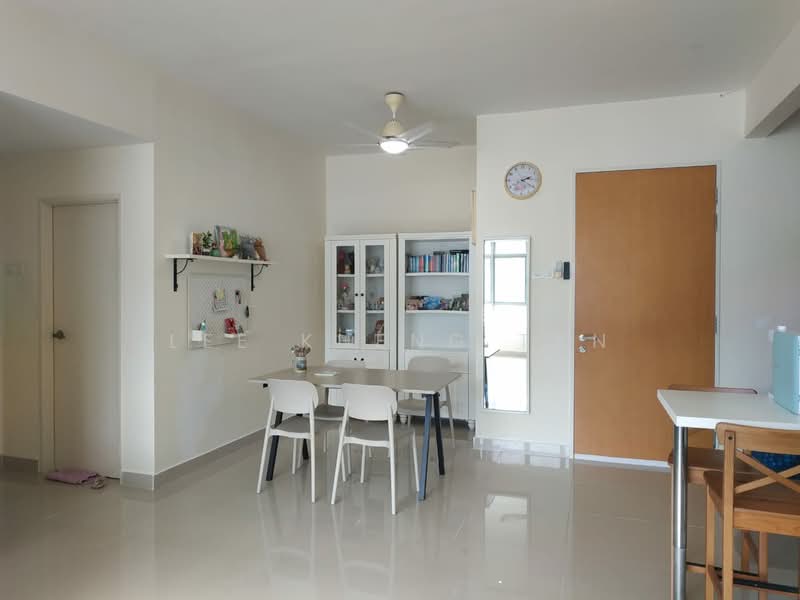 Kondominium untuk Dijual di All Seasons Park - Lee Kheng Tan - Living Room - PropertyGuru.com.my