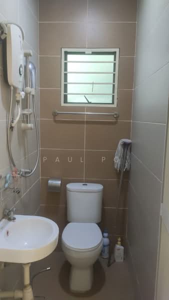 Rumah Teres 1 Tingkat untuk Dijual di Seksyen 2, Taman Kinrara (Puchong) - Paul Po - Bathroom - PropertyGuru.com.my