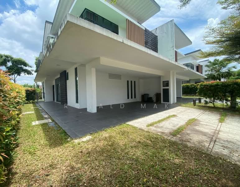 Semi-Detached House for Sale in Bandar Baru Permas Jaya (Permas Jaya) - Ronald Mak - Private Garden - PropertyGuru.com.my