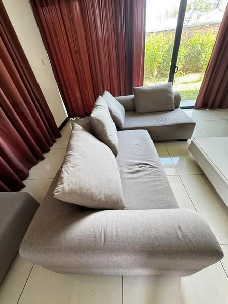 Semi-Detached House for Sale in Bandar Baru Permas Jaya (Permas Jaya) - Ronald Mak - Living Room - PropertyGuru.com.my