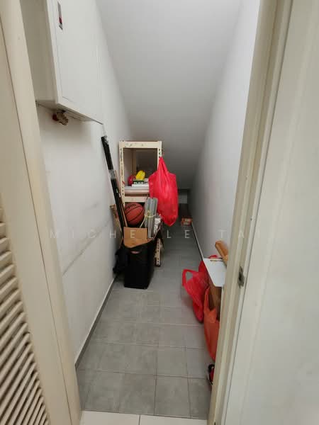 Townhouse for Sale in Sunway Spk (Kuala Lumpur) - Michelle Tai - Corridor - PropertyGuru.com.my