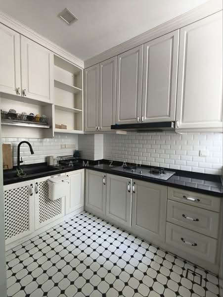 3-storey Terraced House for Rent in Cyberjaya (Selangor) - Hamizah . - Kitchen - PropertyGuru.com.my