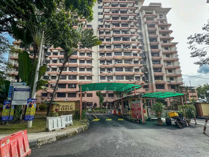 Condominium for Sale at Bayu Tasik 1 - Lisa Azila - Exterior - PropertyGuru.com.my