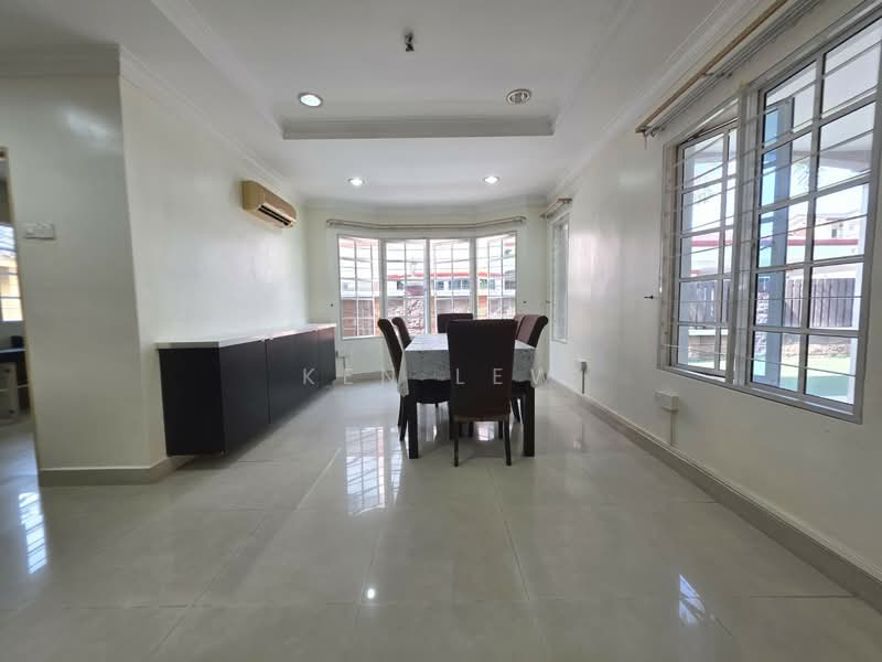 Rumah Teres 3 Tingkat untuk Dijual di Cheras (Selangor) - Ken Lew - Dining Room - PropertyGuru.com.my