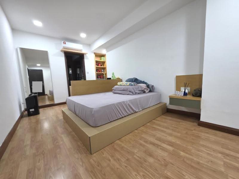3-storey Terraced House for Sale in Cheras (Selangor) - Ken Lew - Bedroom - PropertyGuru.com.my