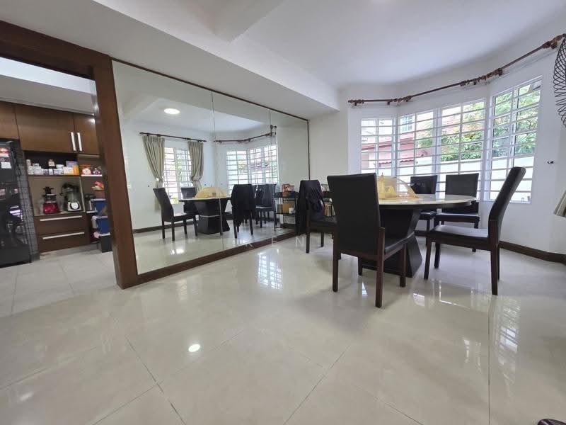 3-storey Terraced House for Sale in Cheras (Selangor) - Ken Lew - Dining Room - PropertyGuru.com.my
