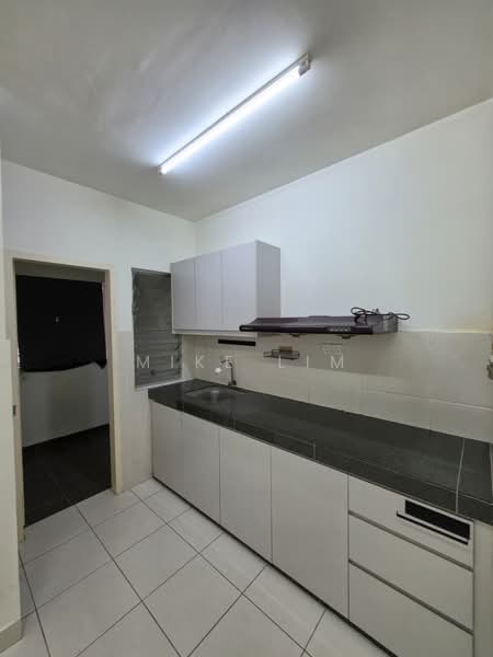 Apartment for Rent at Karisma @ Eco Majestic - Mike Lim - Kitchen - PropertyGuru.com.my
