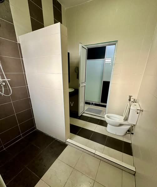 Rumah Teres 3 Tingkat untuk Dijual di Sungai Buloh (Selangor) - Selvam . - Bathroom - PropertyGuru.com.my