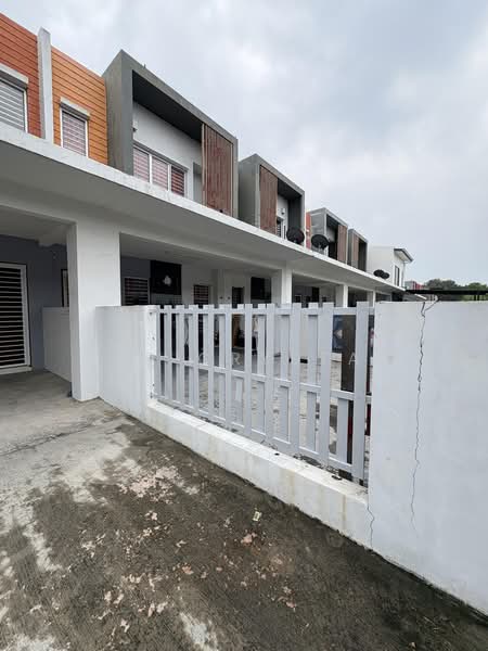 Rumah Teres 2 Tingkat untuk Disewa di Setia Ecohill (Semenyih) - Lee Crystal - PropertyGuru.com.my