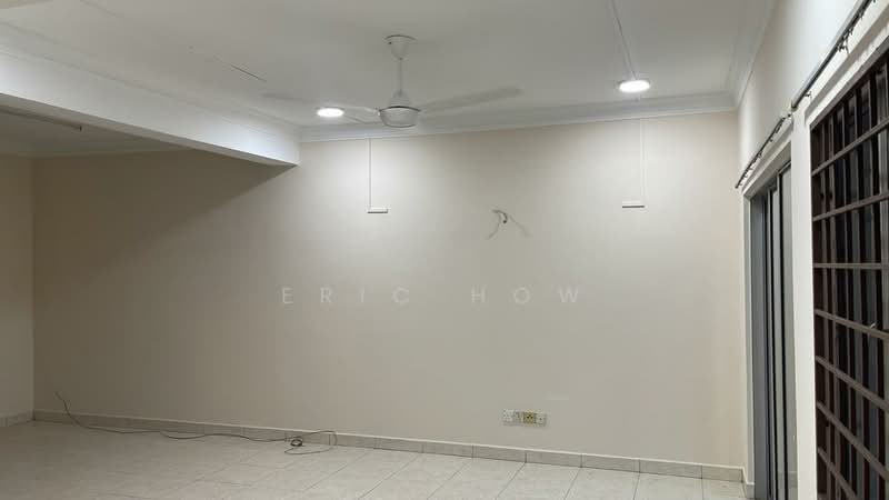 2-storey Terraced House for Rent in Puchong (Selangor) - Eric How - Living Room - PropertyGuru.com.my