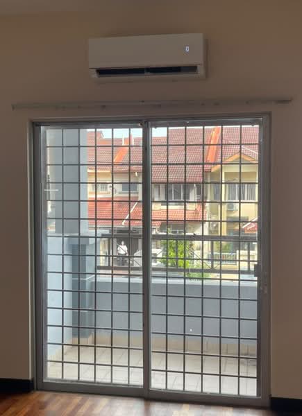 2-storey Terraced House for Rent in Puchong (Selangor) - Eric How - Balcony - PropertyGuru.com.my