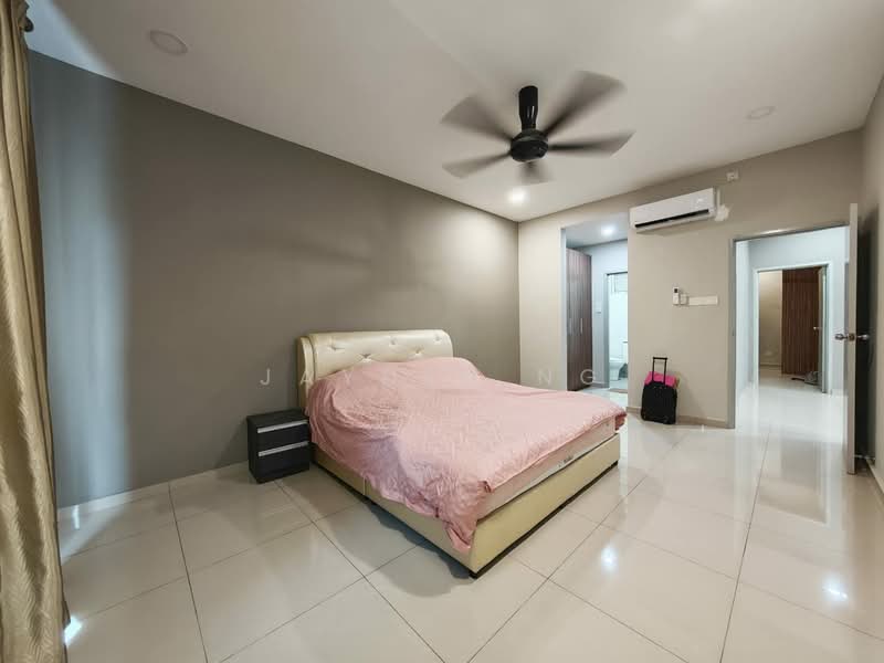 Apartment for Sale at Seasons Amara Larkin - Jayden Ng - Bedroom - PropertyGuru.com.my