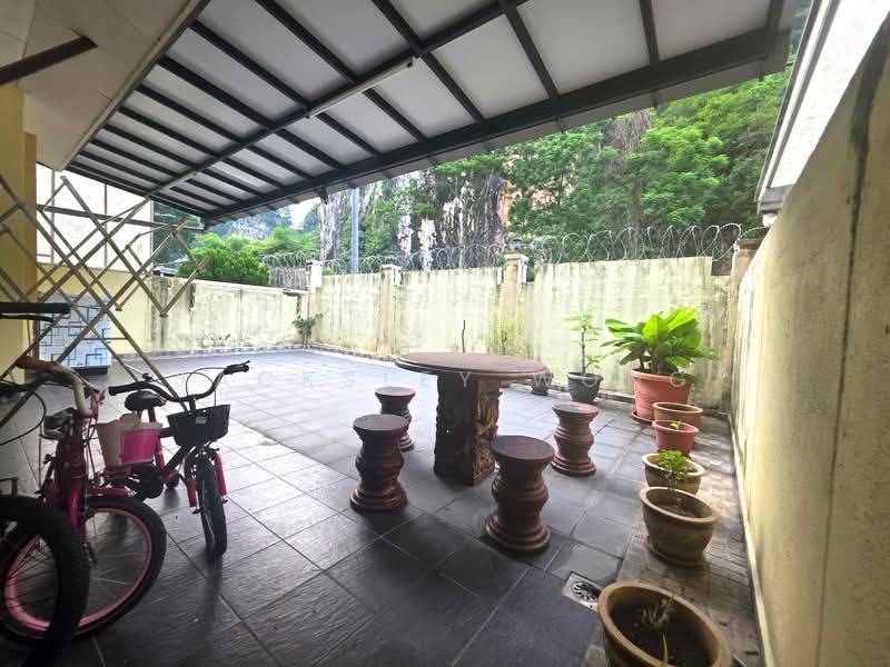 Rumah Teres untuk Dijual di Batu Caves (Selangor) - Jacksley Wong - Exterior - PropertyGuru.com.my