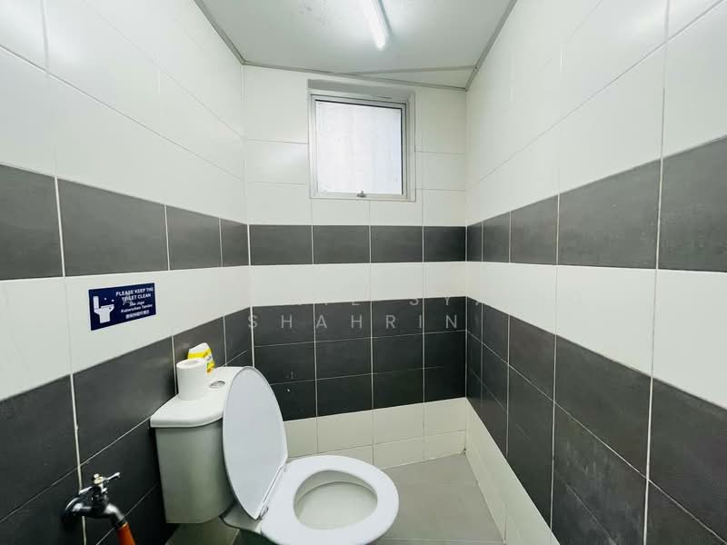 Kedai / Pejabat untuk Disewa di Seksyen 20 (Shah Alam) - Absyarie Syafiq Shahrin - PropertyGuru.com.my