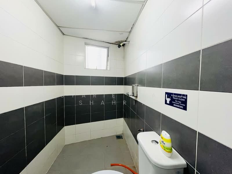 Kedai / Pejabat untuk Disewa di Seksyen 20 (Shah Alam) - Absyarie Syafiq Shahrin - PropertyGuru.com.my