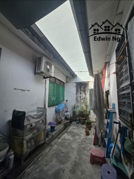 Rumah Berkembar untuk Dijual di Taman Lembah Ria (Ayer Itam) - Edwin Ng - Exterior - PropertyGuru.com.my