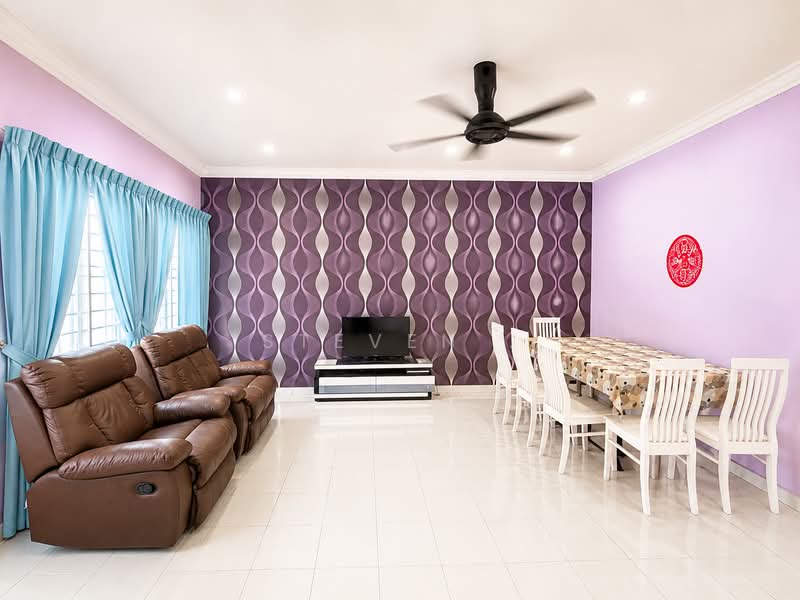 2.5-storey Terraced House for Rent in Fair Park (Ipoh) - Steven . - Living Room - PropertyGuru.com.my