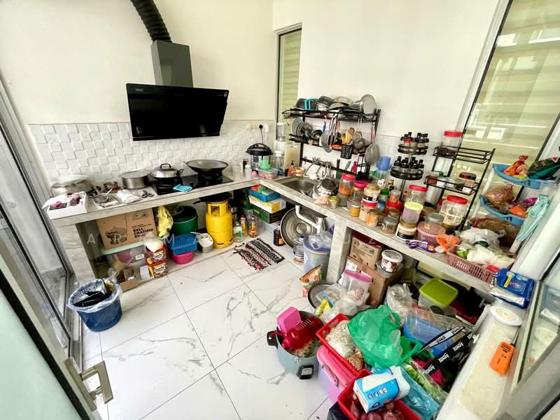 Rumah Teres 2 Tingkat untuk Dijual di Eco Forest (Semenyih) - Zarema Kulbuzheva - Kitchen - PropertyGuru.com.my