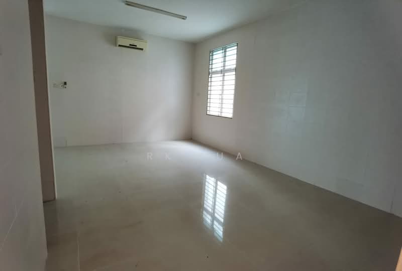 Bungalow for Sale in Pekan Batu 9 (Cheras) - RK Kua - Interior - PropertyGuru.com.my