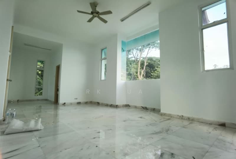 Bungalow for Sale in Pekan Batu 9 (Cheras) - RK Kua - Living Room - PropertyGuru.com.my