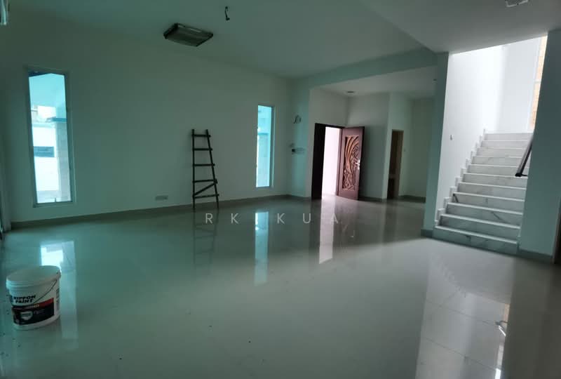 Bungalow for Sale in Pekan Batu 9 (Cheras) - RK Kua - Living Room - PropertyGuru.com.my
