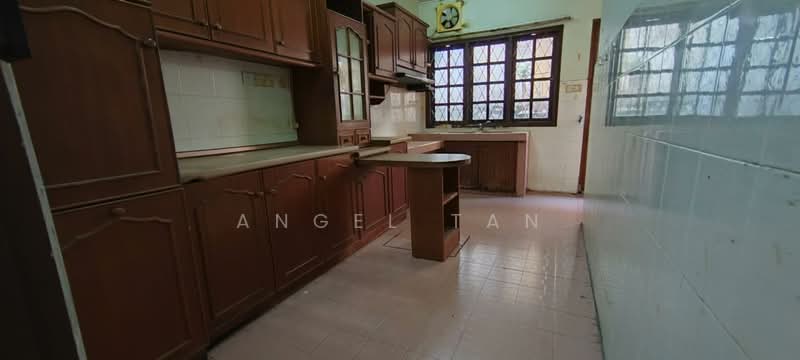Rumah Teres 1.5 Tingkat untuk Dijual di Bandar Kinrara Seksyen 2 (Bandar Kinrara) - Angel Tan - Kitchen - PropertyGuru.com.my