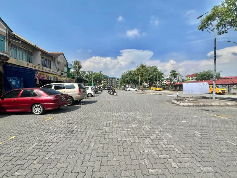 Shop / Office for Rent in Seksyen 24 (Shah Alam) - Absyarie Syafiq Shahrin - Exterior - PropertyGuru.com.my