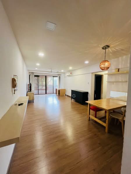 Pangsapuri untuk Dijual di Anjung Hijau (Greenfields) - Wan Hung Liew - Living Room - PropertyGuru.com.my