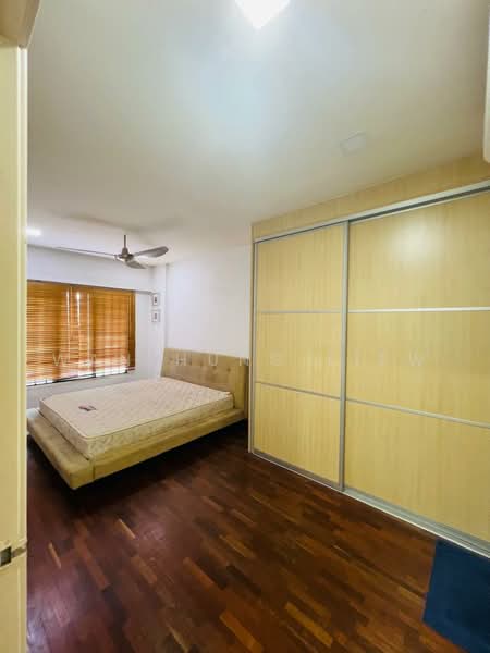 Pangsapuri untuk Dijual di Anjung Hijau (Greenfields) - Wan Hung Liew - Bedroom - PropertyGuru.com.my