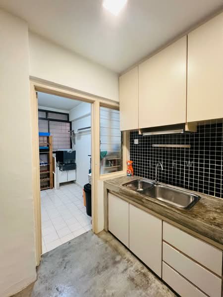 Pangsapuri untuk Dijual di Anjung Hijau (Greenfields) - Wan Hung Liew - Kitchen - PropertyGuru.com.my