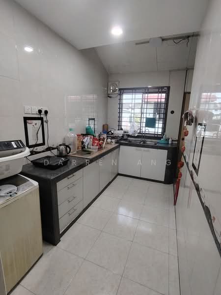 2-storey Terraced House for Sale in Bandar Baru Permas Jaya (Permas Jaya) - Darren Ang - Kitchen - PropertyGuru.com.my