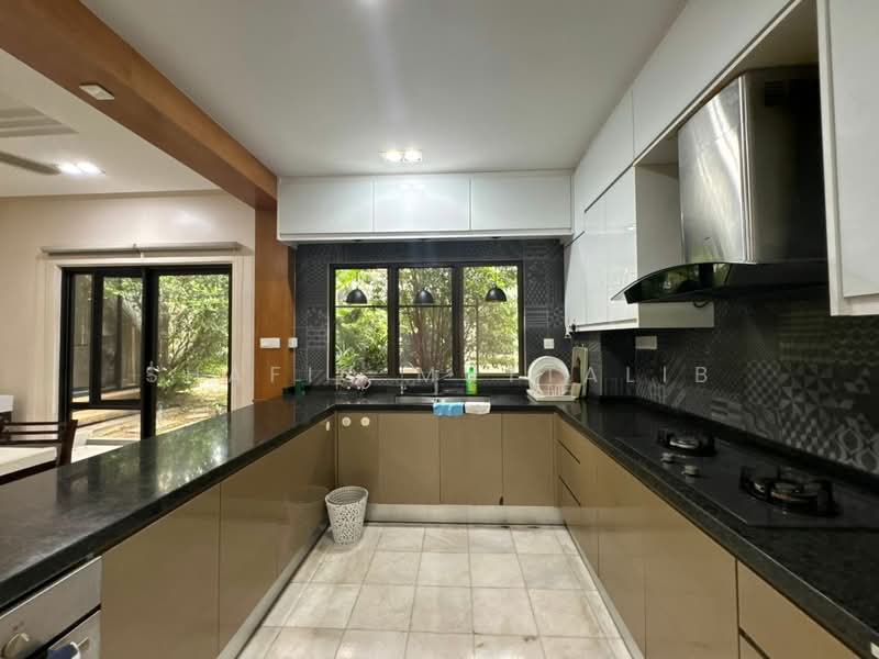 Bungalow for Rent in Bukit Gita Bayu (Seri Kembangan) - Shafiq Muttalib - Kitchen - PropertyGuru.com.my