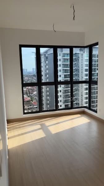 Kondominium untuk Dijual di Kuchai Sentral - Camie Hoo - View - PropertyGuru.com.my