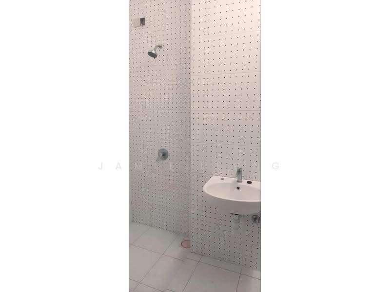 2-storey Terraced House for Rent in Eco Majestic (Semenyih) - Jamie Leong - Bathroom - PropertyGuru.com.my