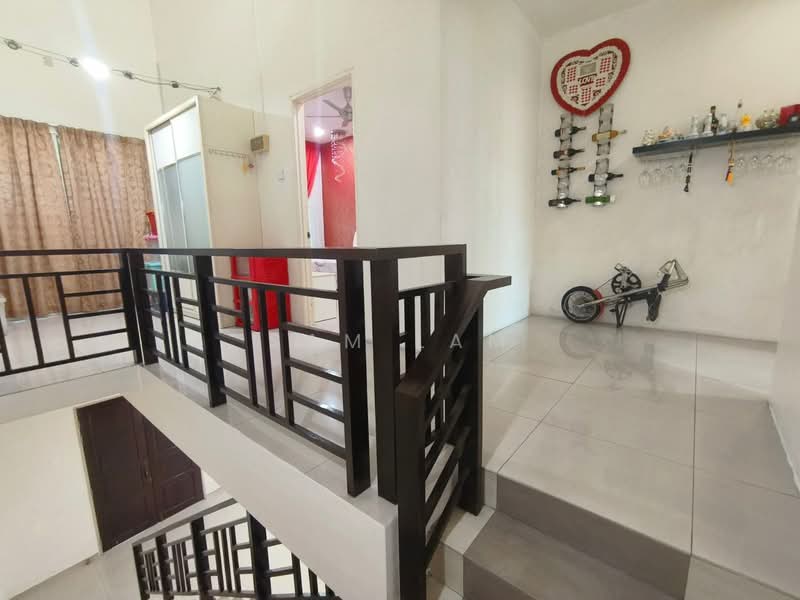 2-storey Terraced House for Sale in Taman Pengkalan Barat (Ipoh) - Sam Lam - Interior - PropertyGuru.com.my